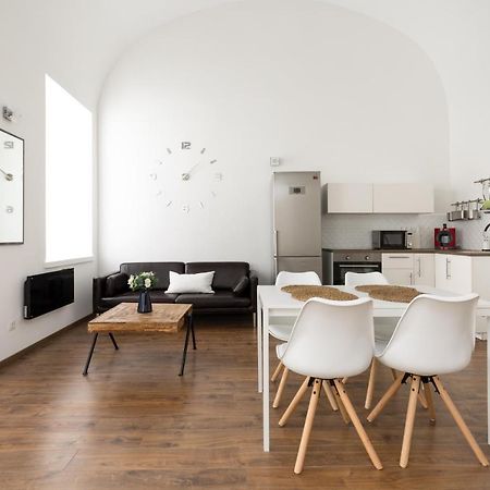 B17 Bajcsy Apartment Budapest Exteriör bild